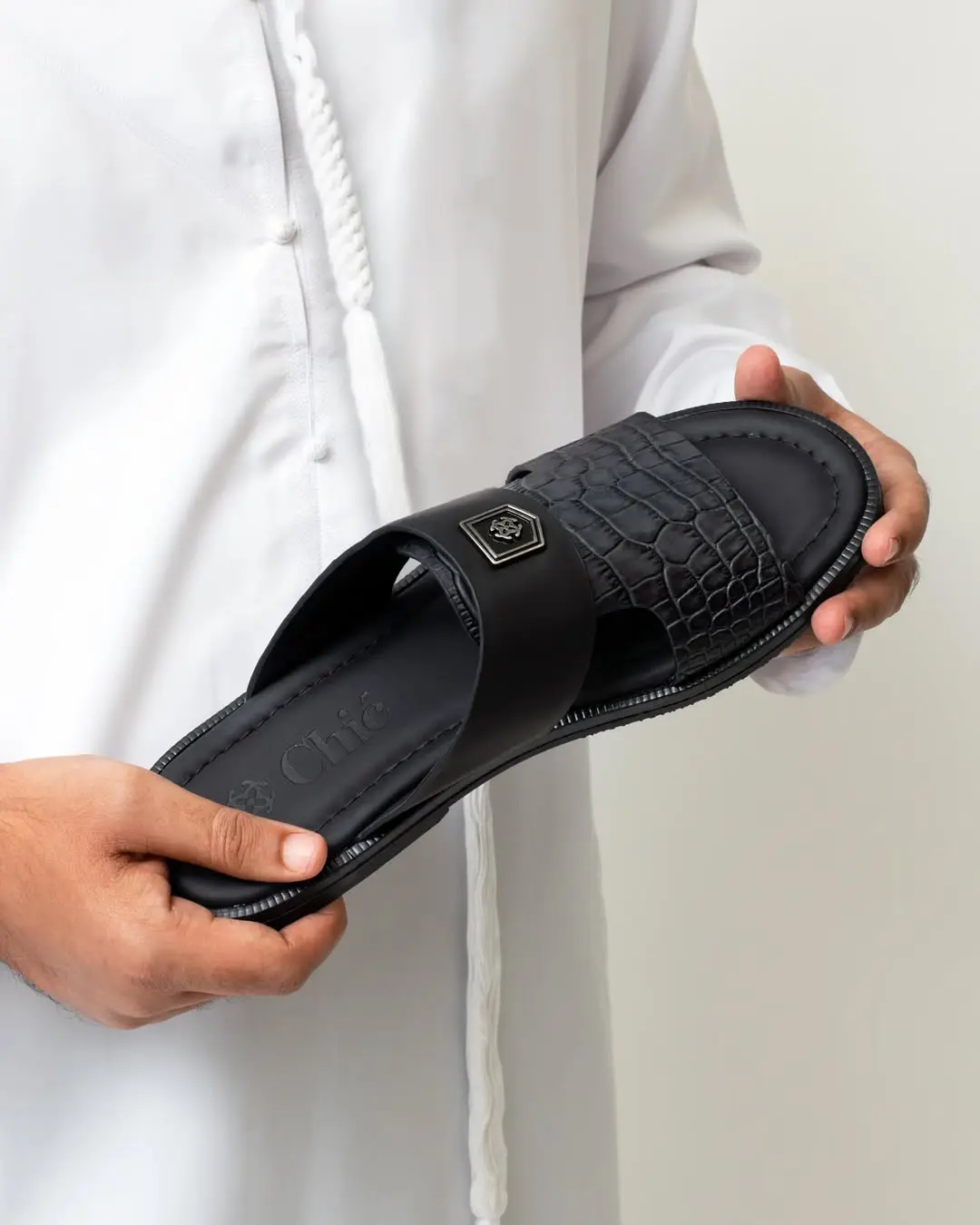 Chic Men's Lightweight Leather Slippers