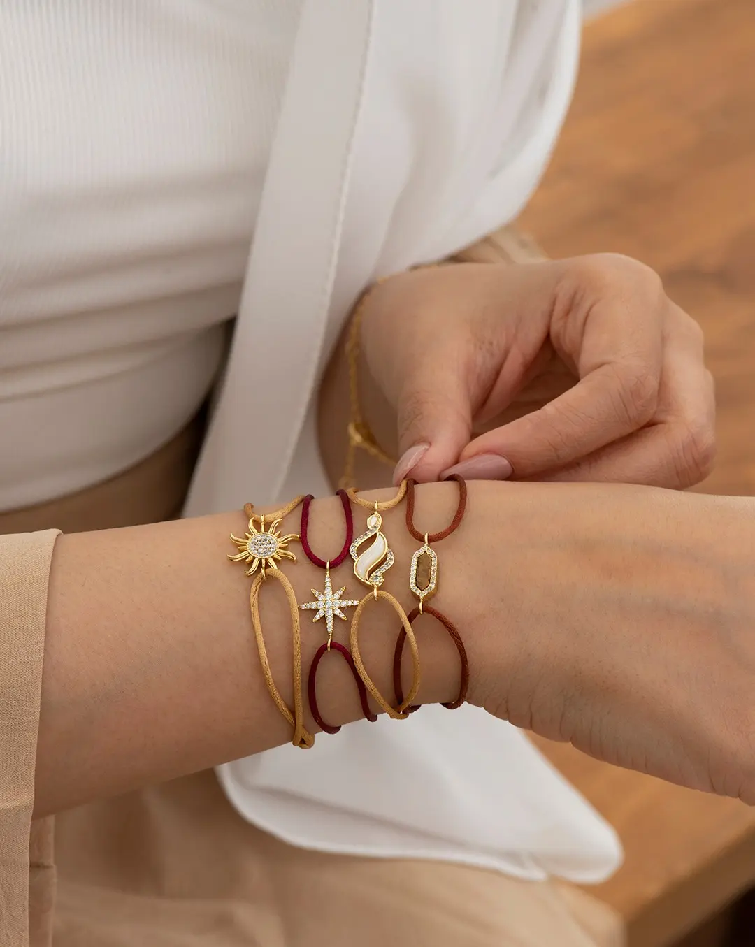 Cord Bracelet in Sun Motif