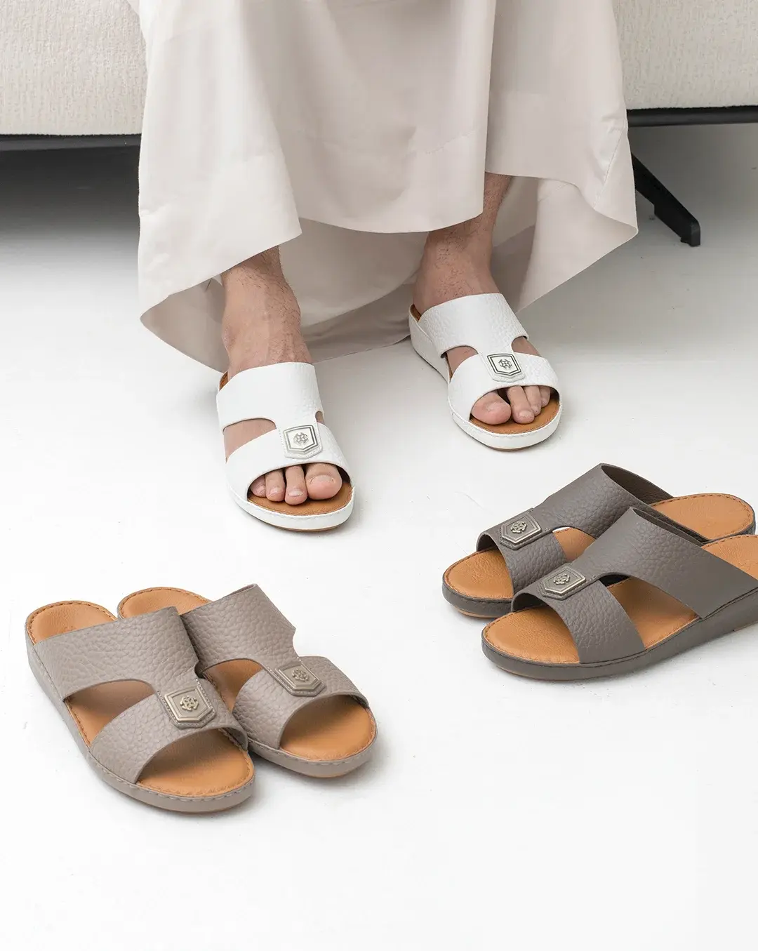 Elegant Classic Arabic Sandal for Men