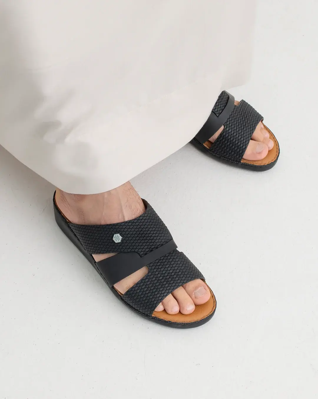 Modern Leather Slippers with Chic Pin
