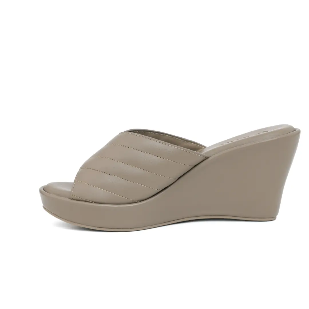 Classic V Quilting Wedge for Ladies