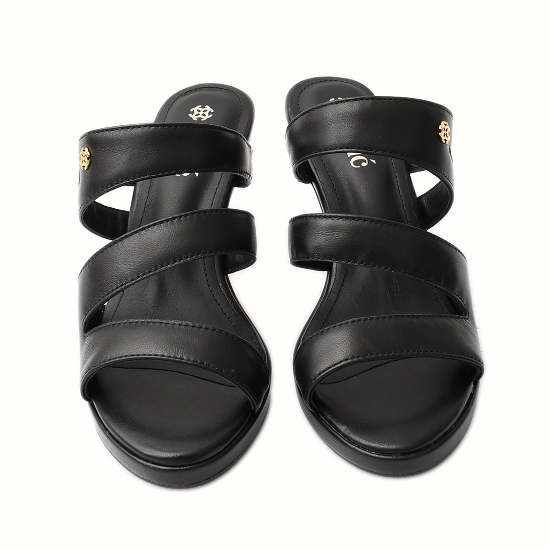 Chic Platform Heel in Soft Leather