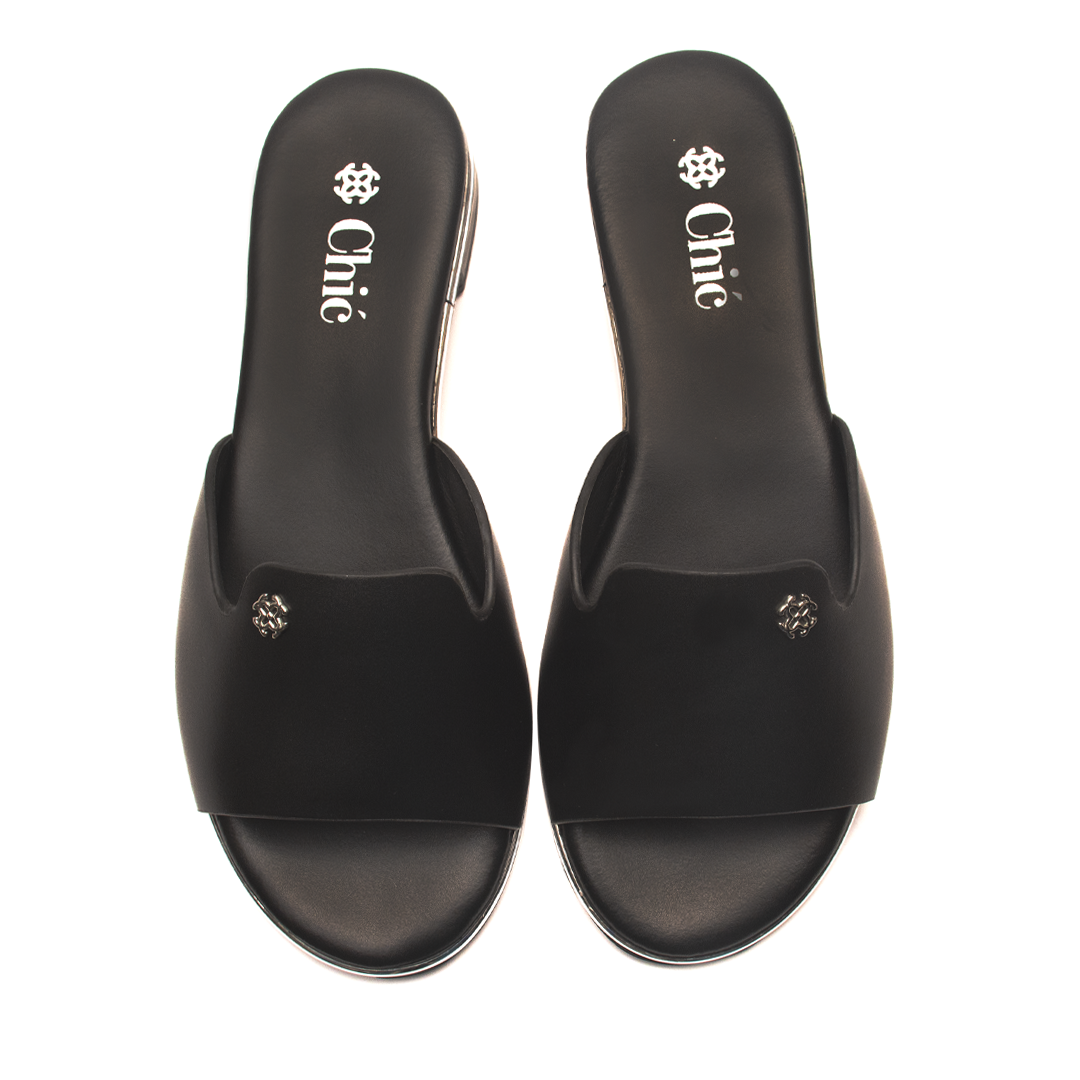 Elegant Smooth Leather Slide Slippers for Women