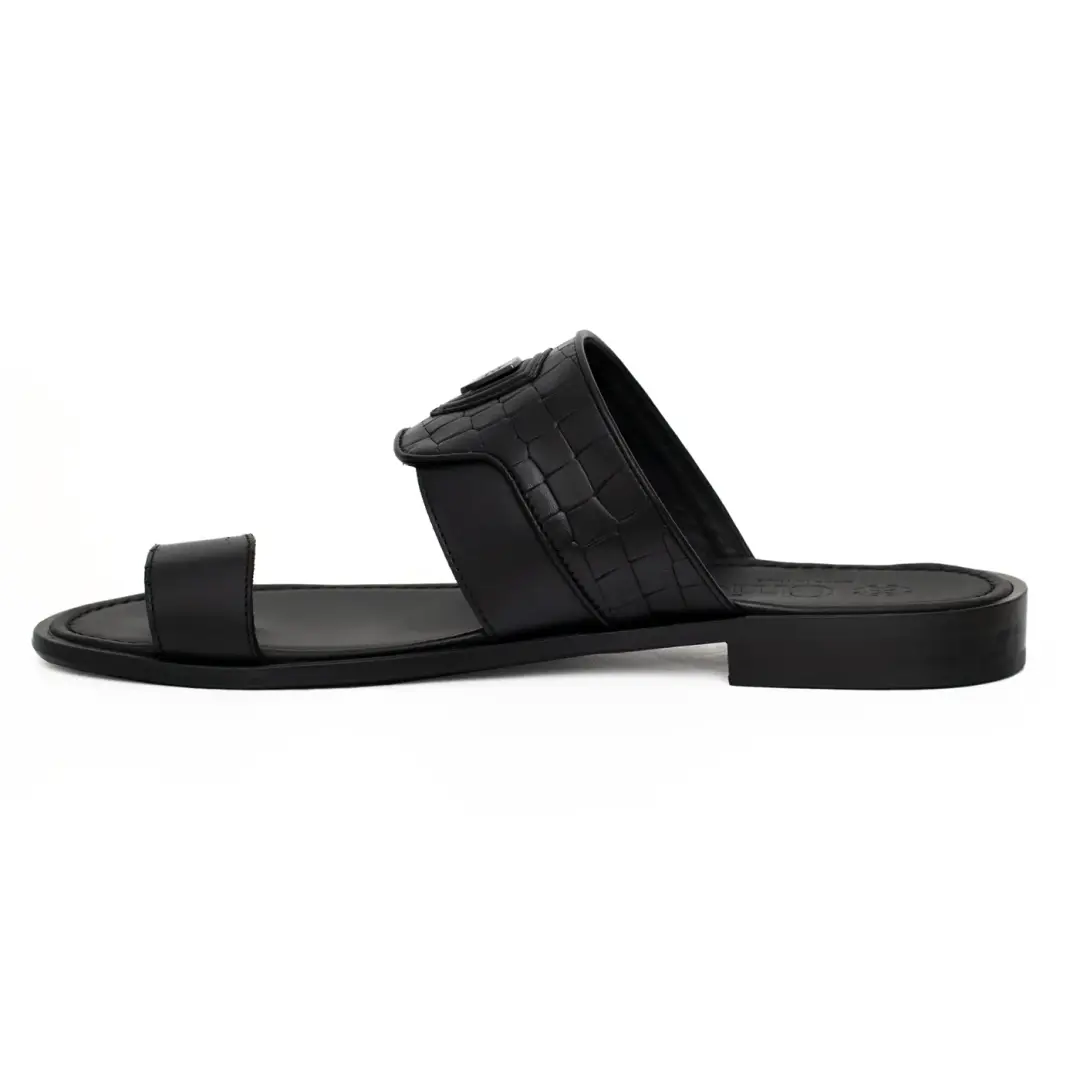 Chic Finger-Style Leather Slippers
