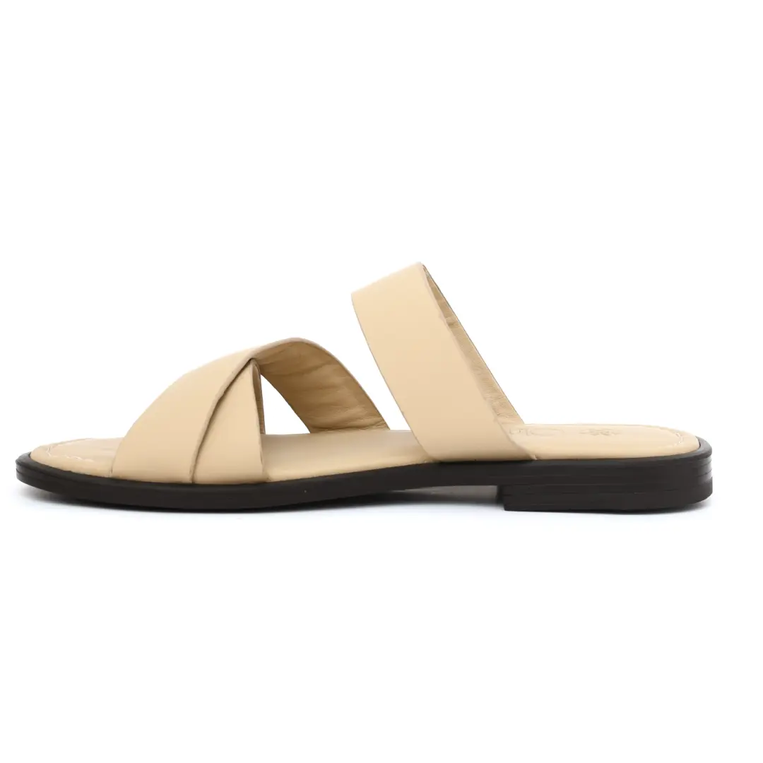 Modern Flat Slippers by Chic