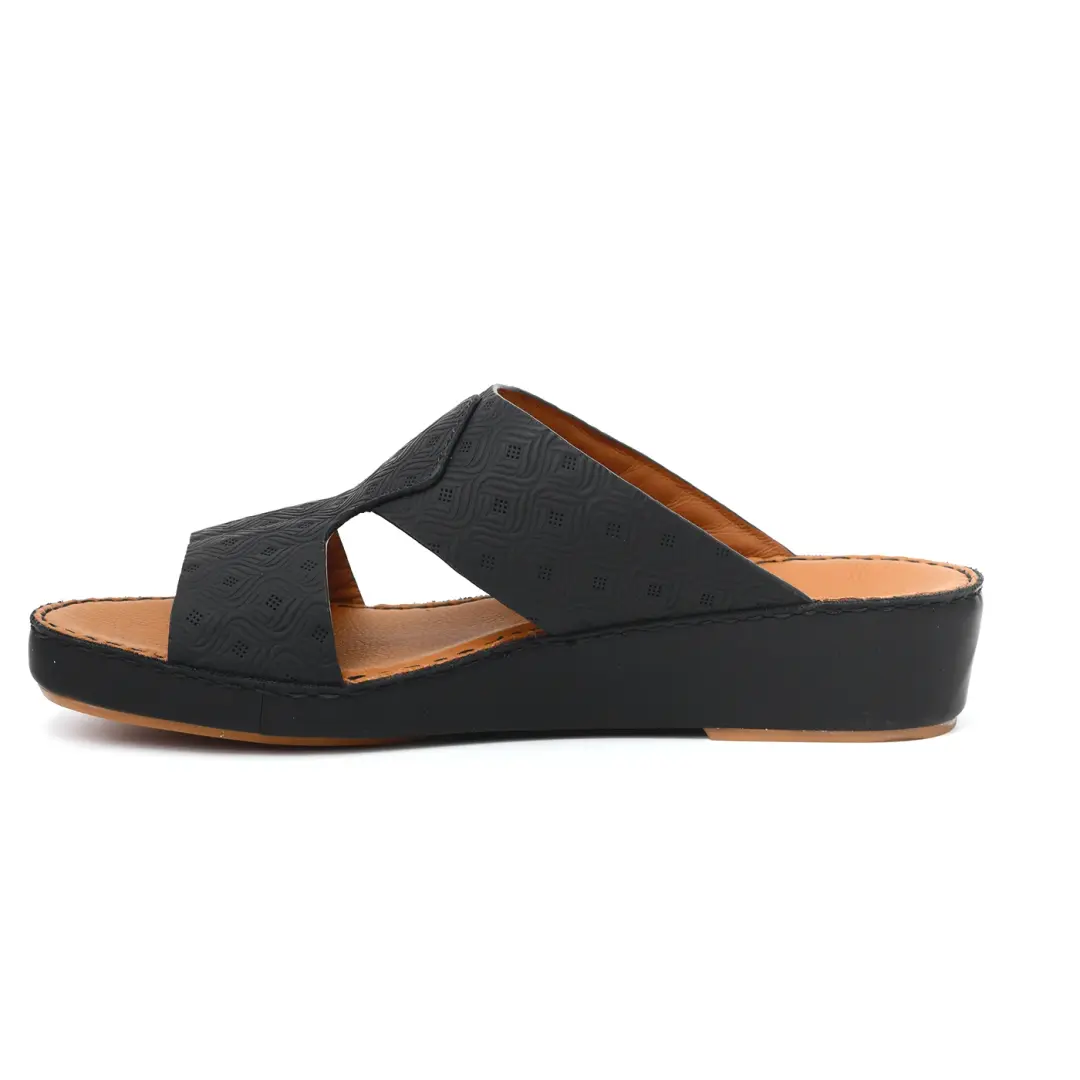 Chic Men Arabic Sandal With Crown Style Signature
