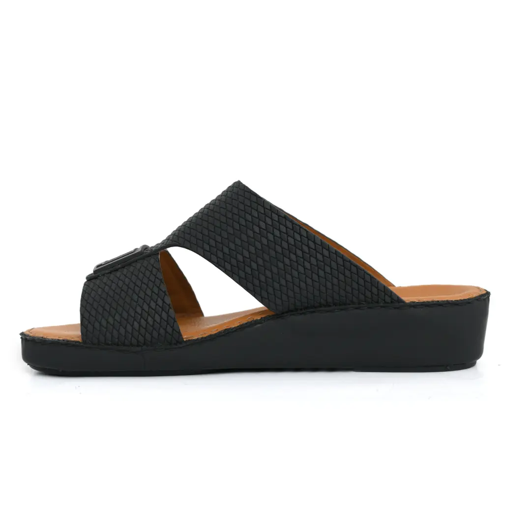 Stylish and Comfortable Arabic Slippers for Men
