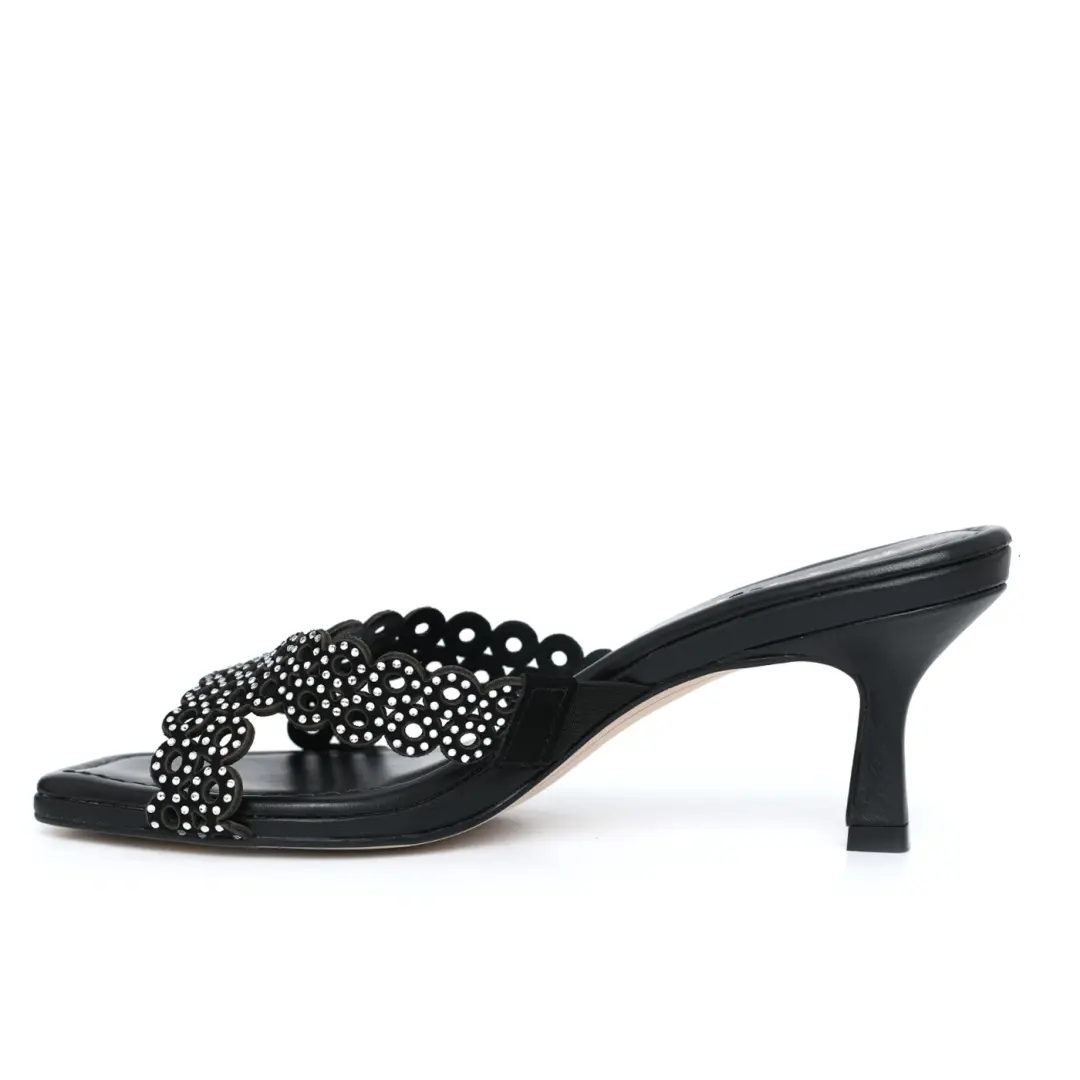 Kitten Heel With Square Toe Shape