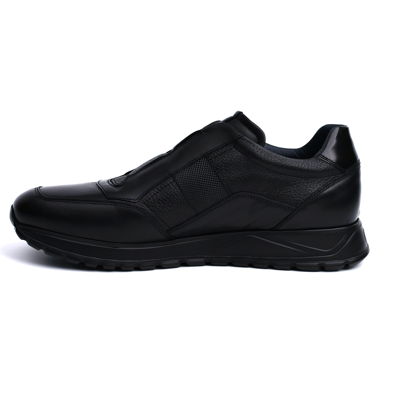 Chic Slip-On Sneaker for Men
