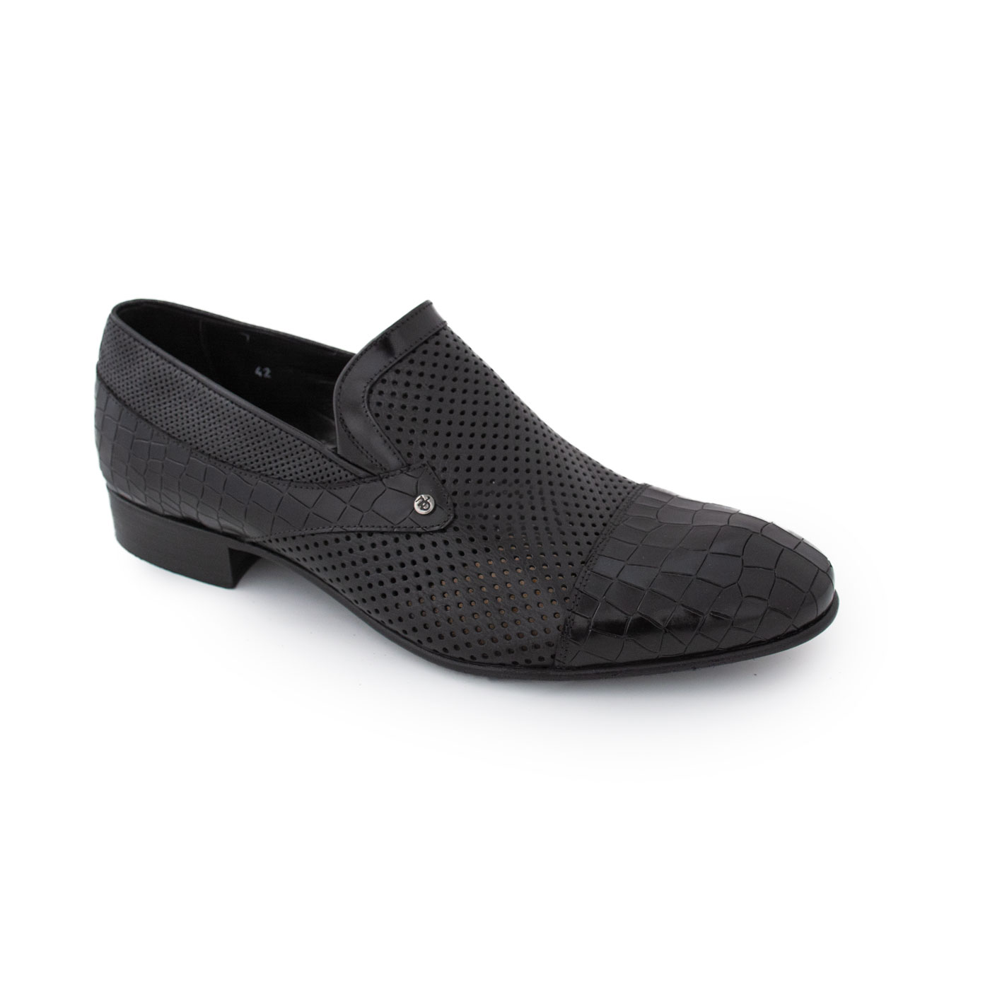 Elegant Patterned Leather Slip On Shoes