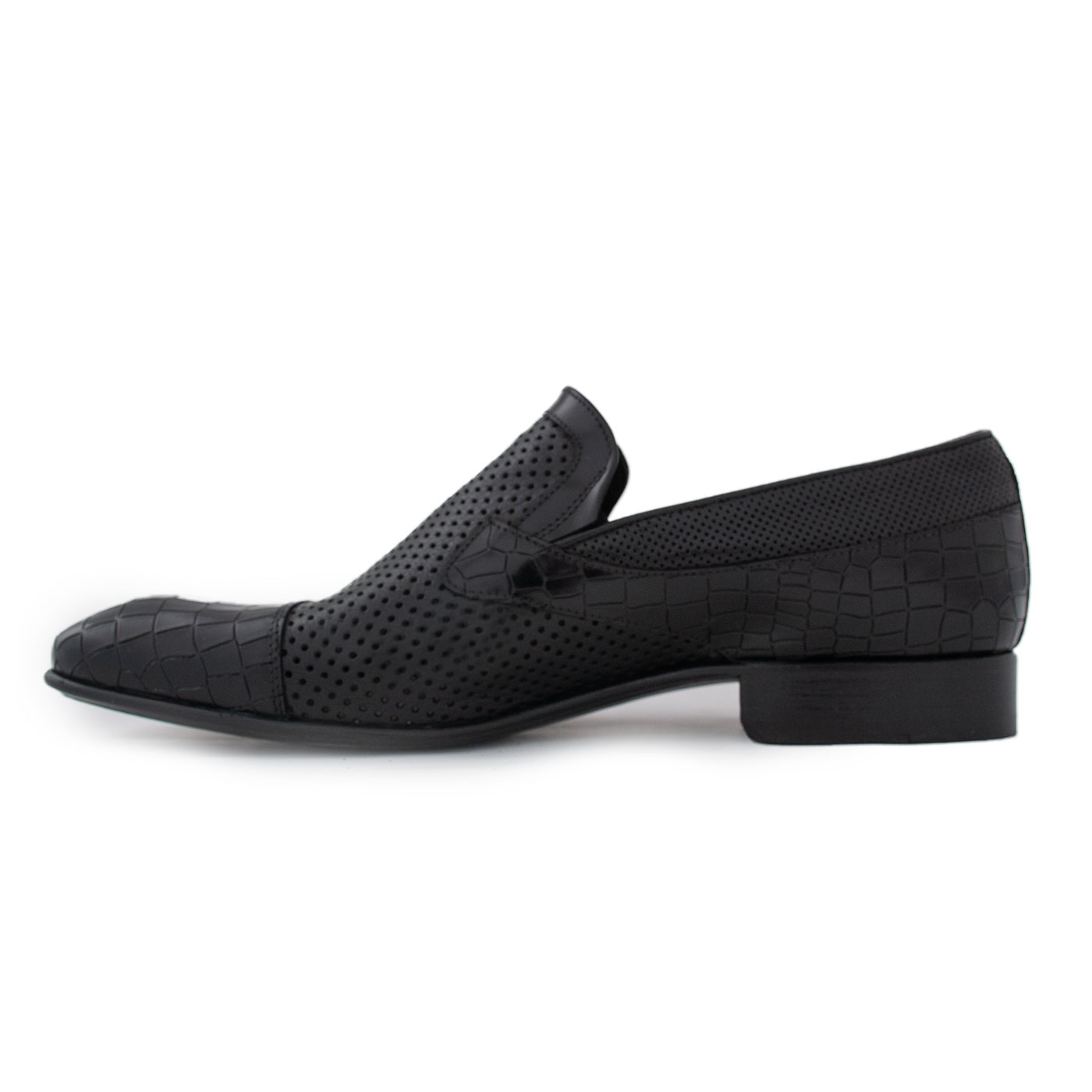 Elegant Patterned Leather Slip On Shoes