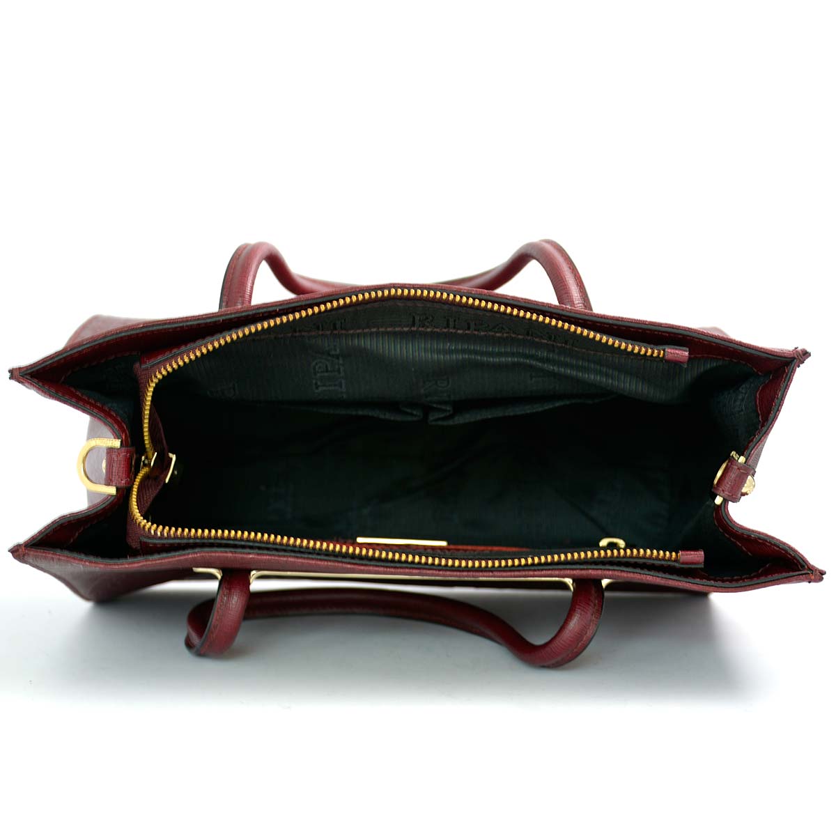 Stylish maroon Handbag