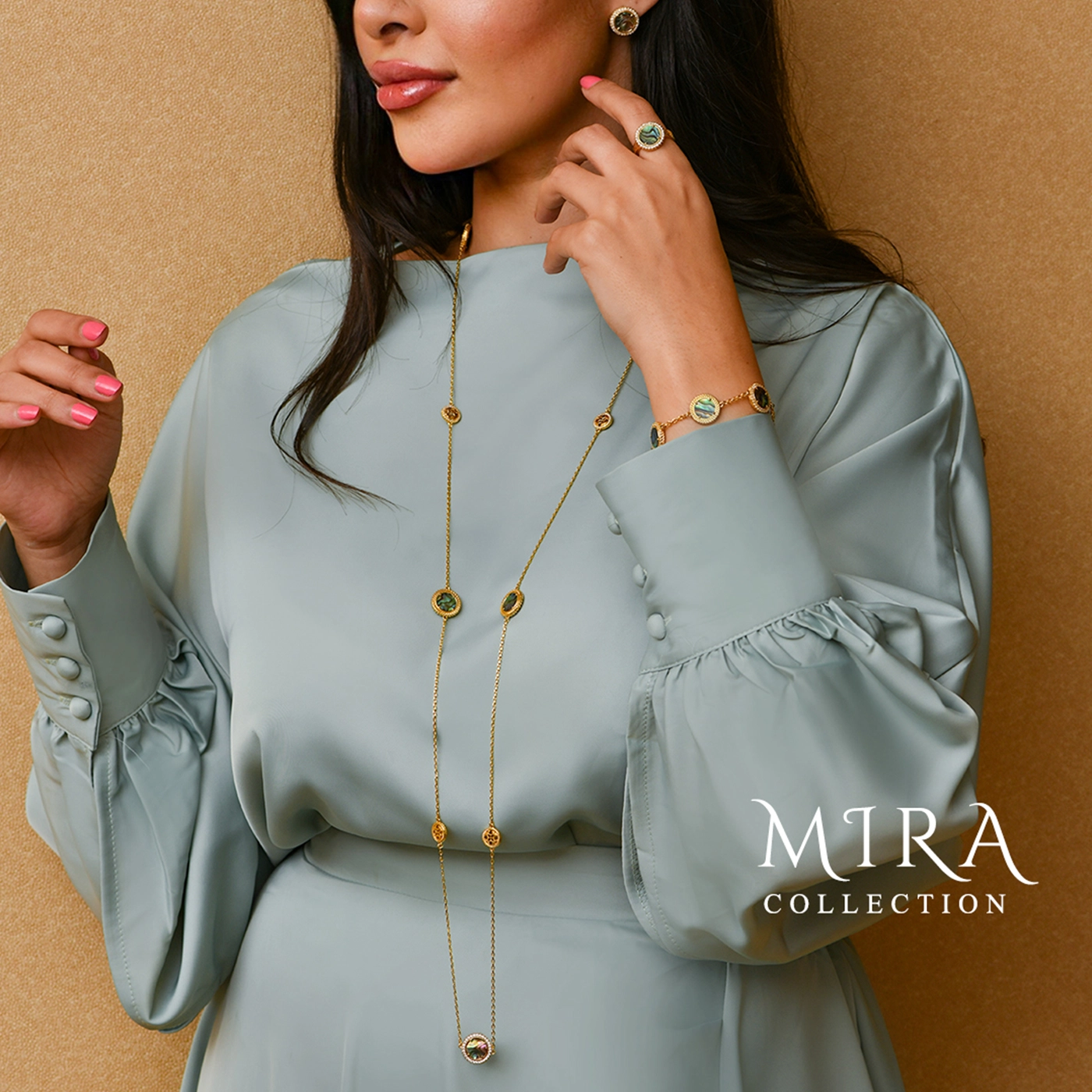 Stylish Mira Necklace by Chic